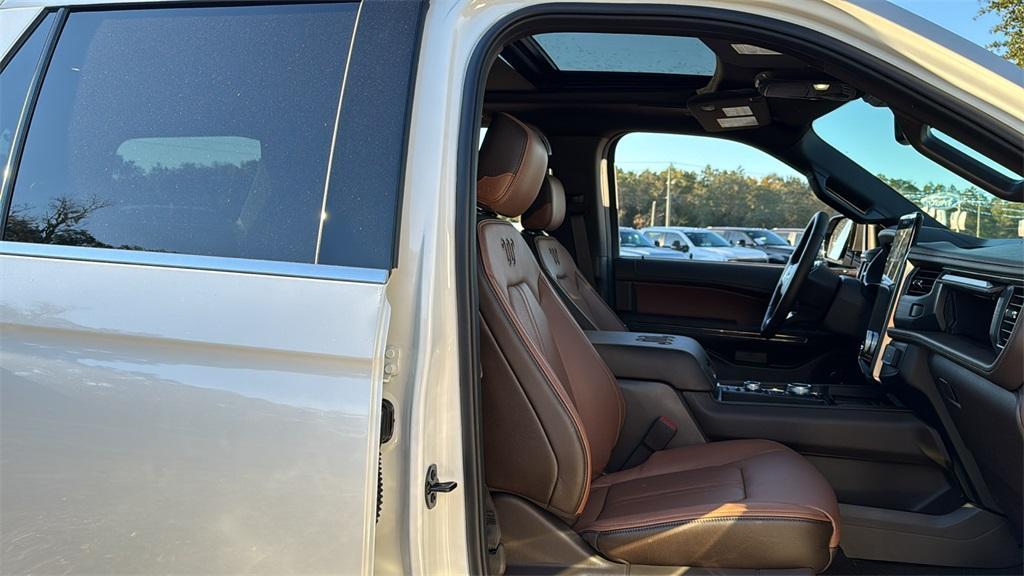 new 2024 Ford Expedition car, priced at $81,511