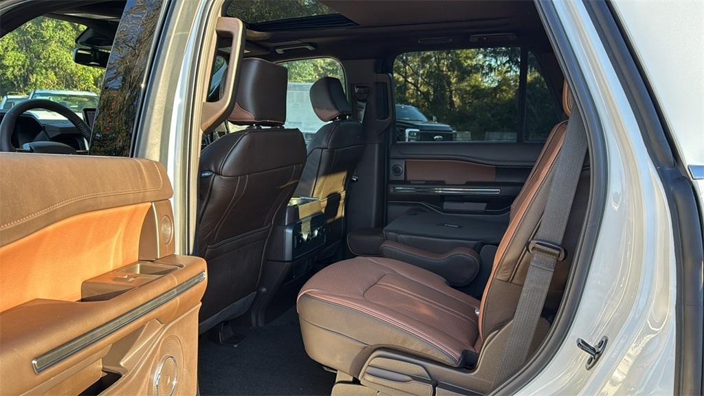 new 2024 Ford Expedition car, priced at $81,511