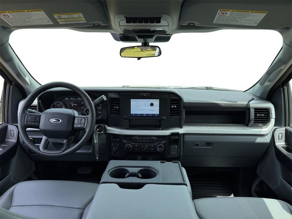 new 2025 Ford F-250 car, priced at $66,715