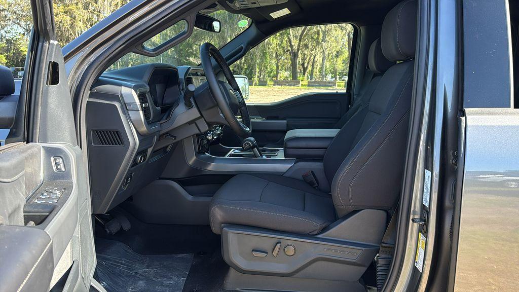 new 2025 Ford F-150 car, priced at $60,756