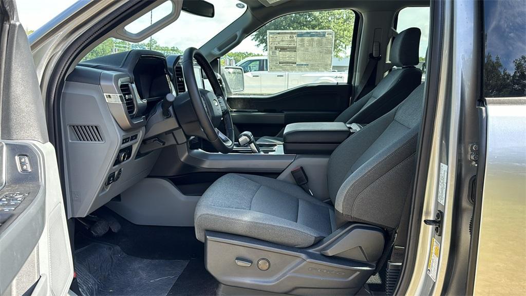 new 2024 Ford F-150 Lightning car, priced at $69,890