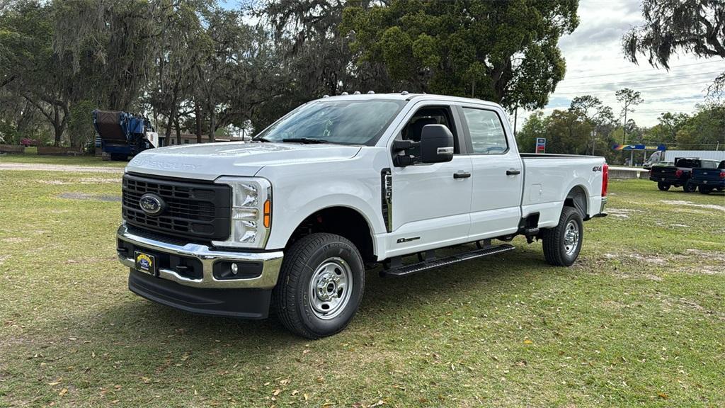 new 2025 Ford F-250 car, priced at $68,362