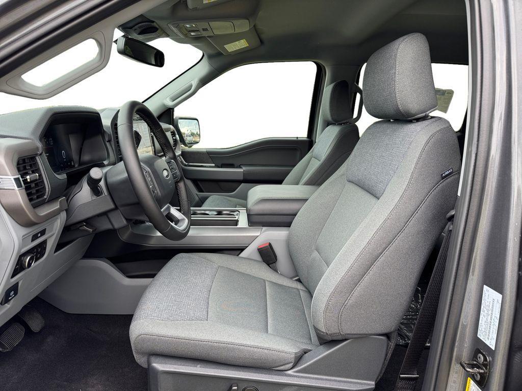 new 2025 Ford F-150 car, priced at $59,452