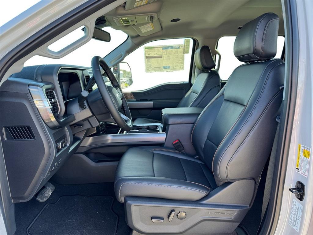 new 2025 Ford F-250 car, priced at $91,380