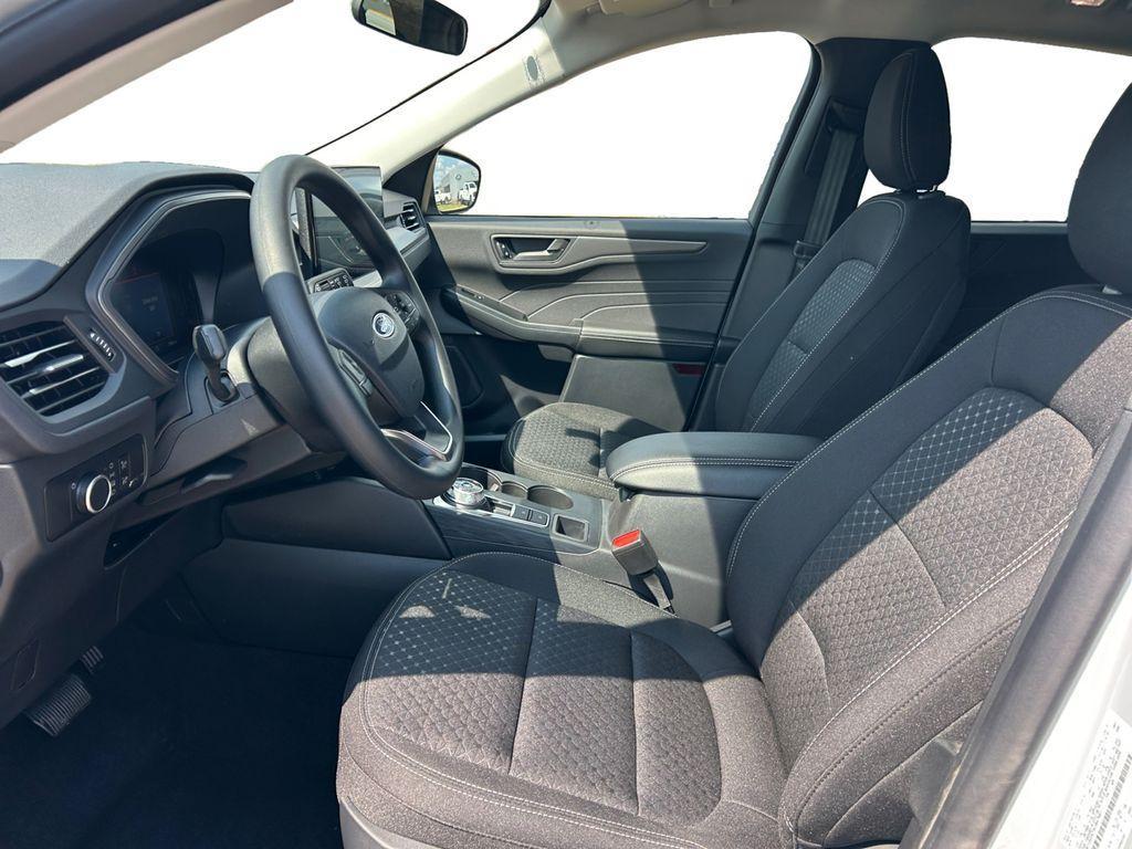 new 2025 Ford Escape car, priced at $30,979