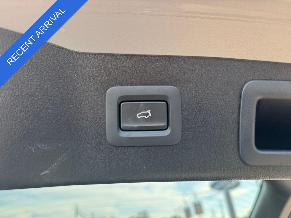 used 2025 Mazda CX-5 car, priced at $25,987