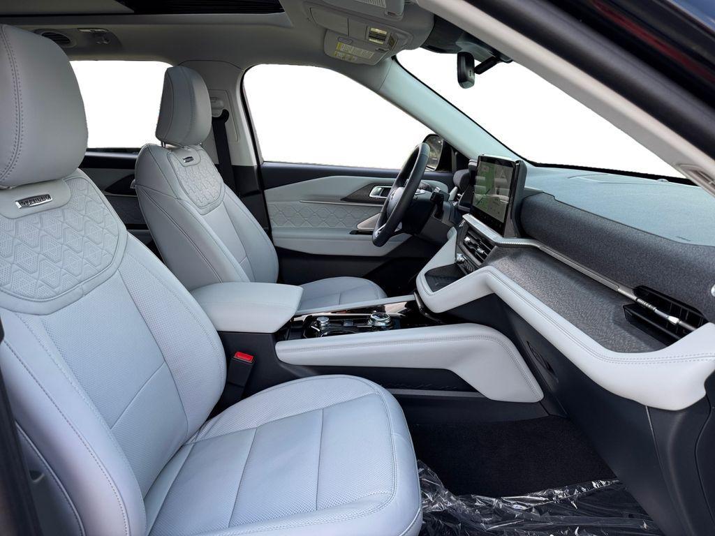 new 2025 Ford Explorer car, priced at $61,800