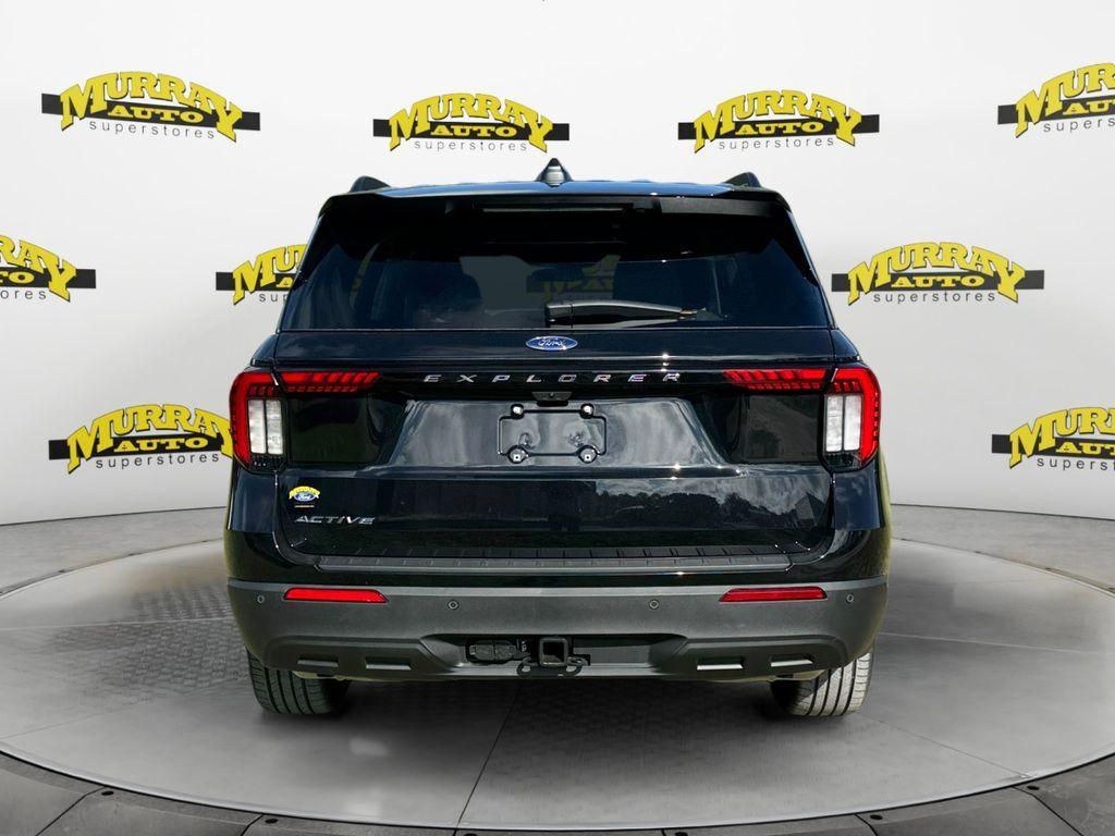 new 2025 Ford Explorer car, priced at $40,403