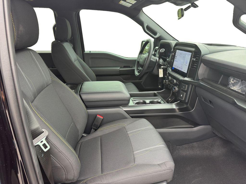 new 2025 Ford F-150 car, priced at $46,280