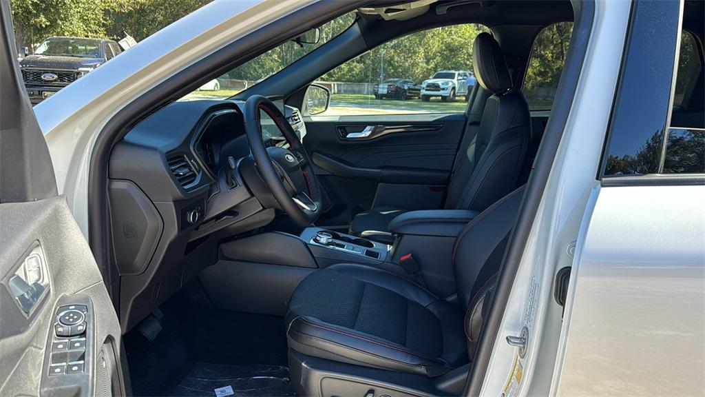 new 2025 Ford Escape car, priced at $32,665