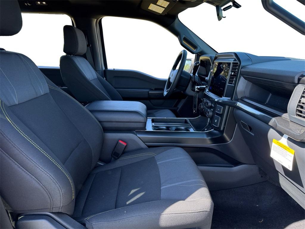 new 2025 Ford F-150 car, priced at $52,431