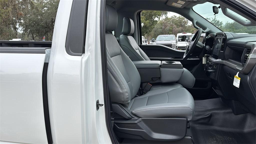 new 2024 Ford F-150 car, priced at $45,400