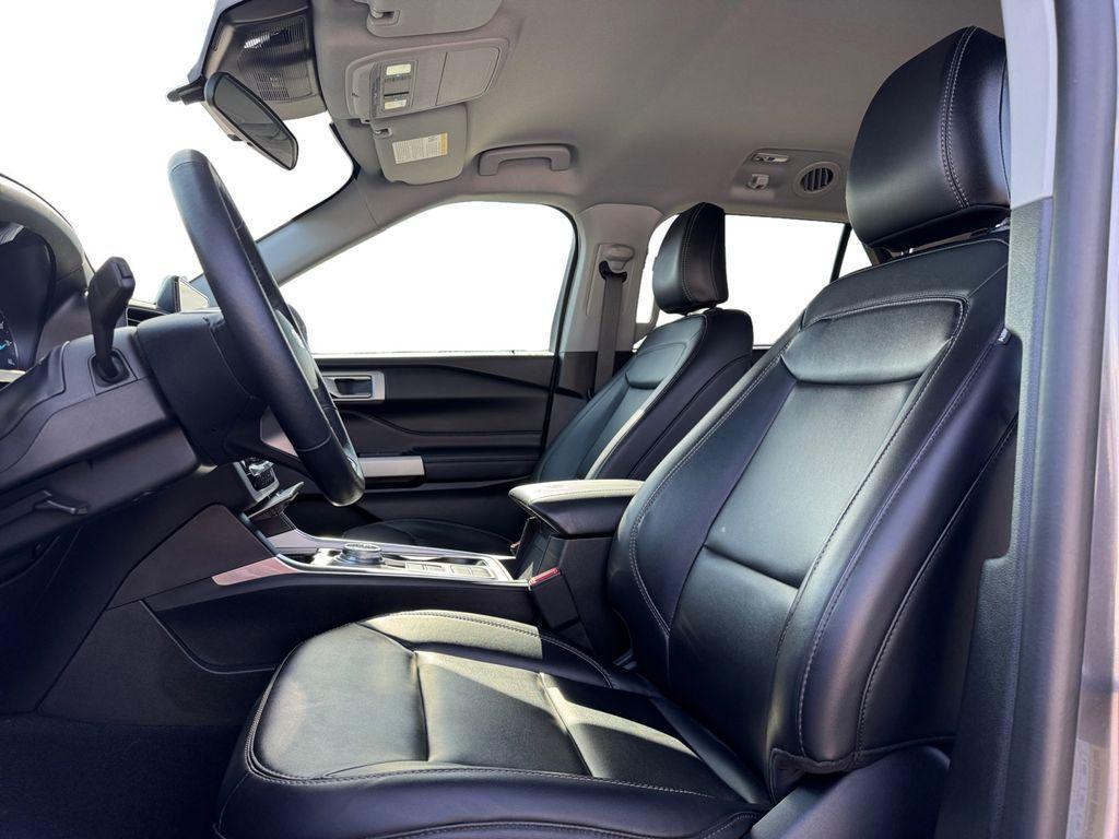 used 2023 Ford Explorer car, priced at $32,746