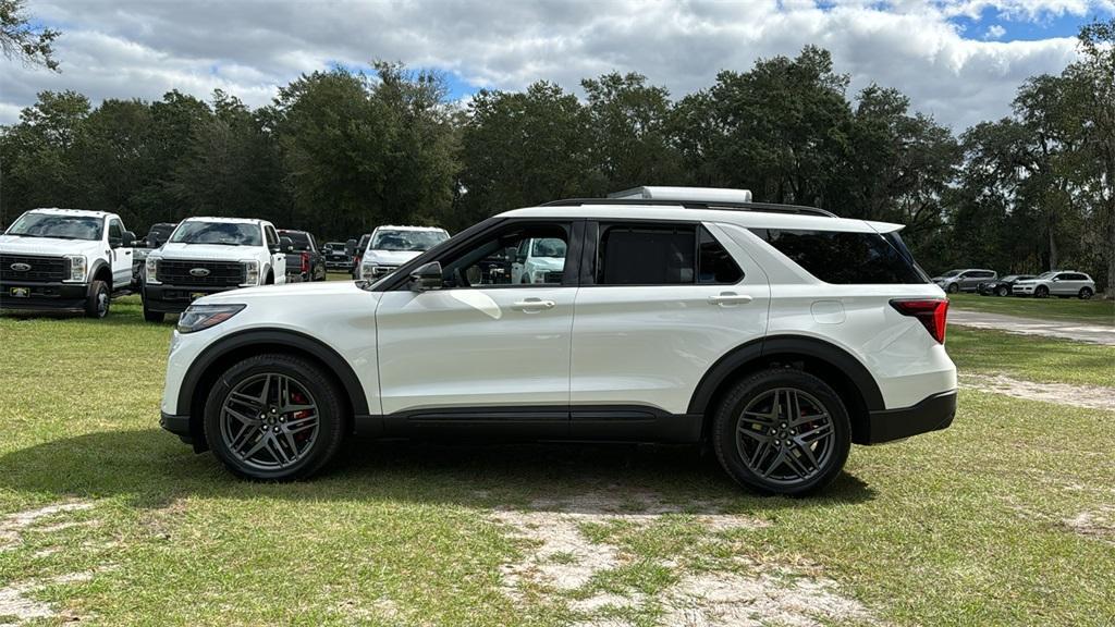 new 2025 Ford Explorer car, priced at $55,296