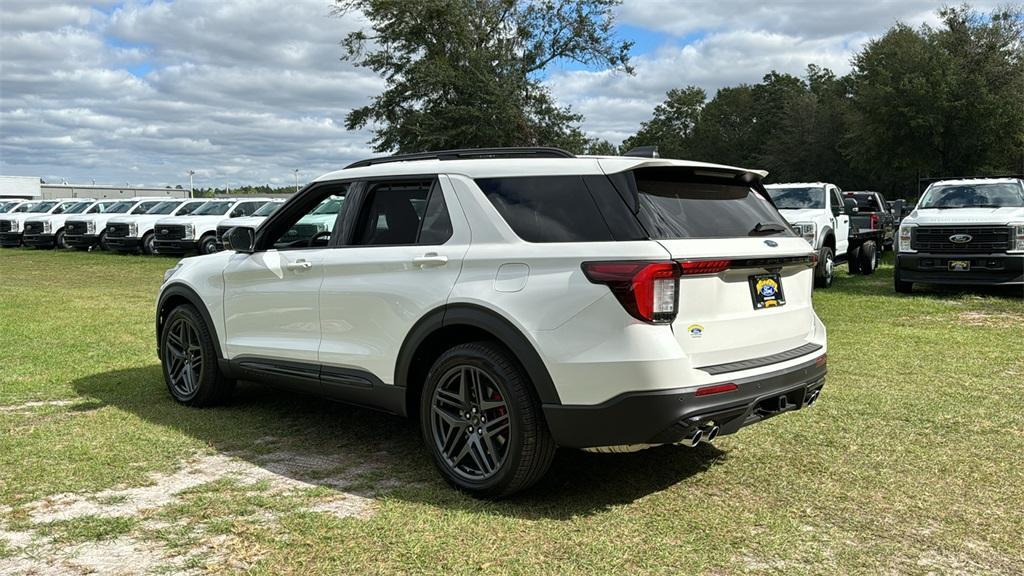 new 2025 Ford Explorer car, priced at $55,296