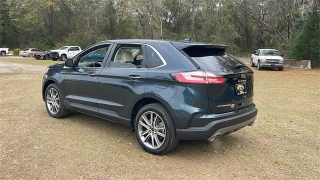 new 2024 Ford Edge car, priced at $43,627