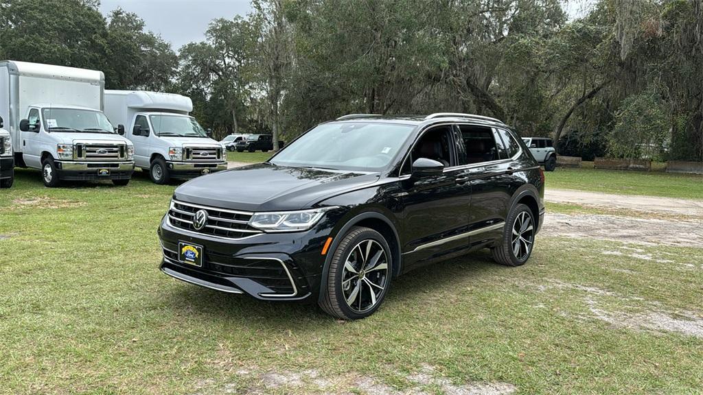 used 2024 Volkswagen Tiguan car, priced at $31,896