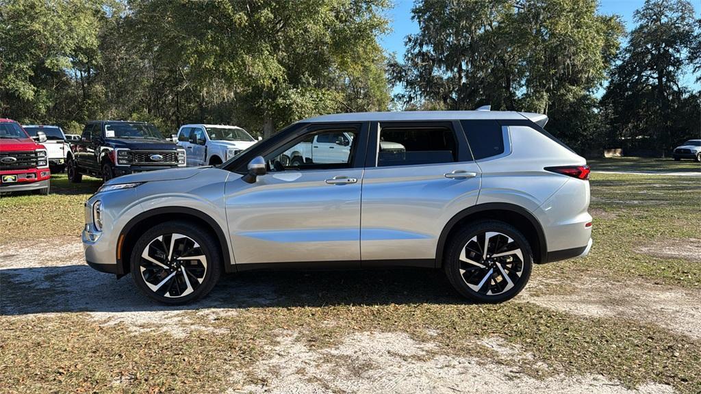 used 2024 Mitsubishi Outlander car, priced at $28,977