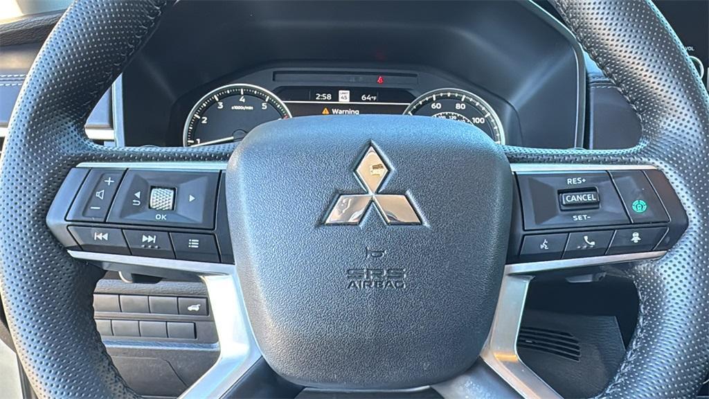 used 2024 Mitsubishi Outlander car, priced at $28,977