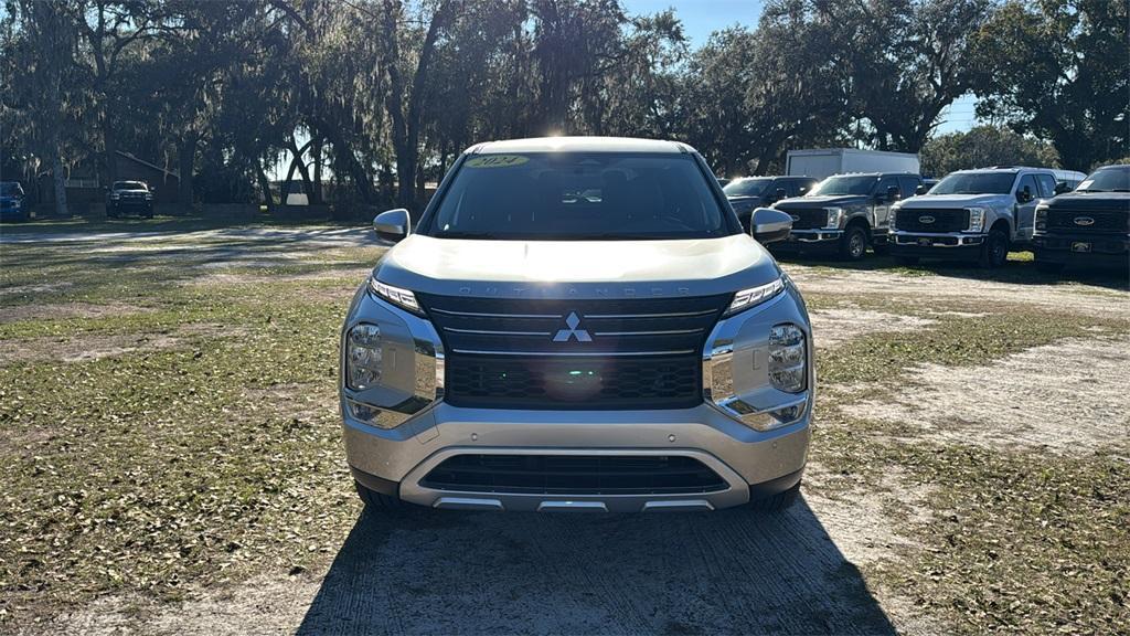 used 2024 Mitsubishi Outlander car, priced at $28,977