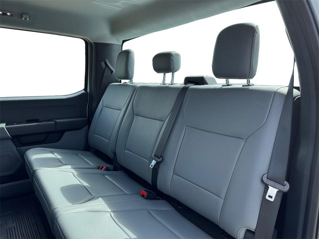 new 2025 Ford F-250 car, priced at $55,435