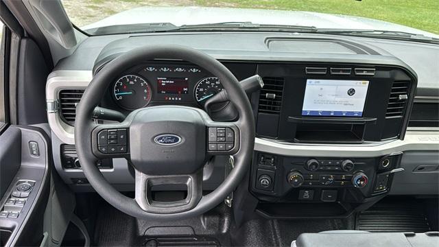 new 2024 Ford F-250 car, priced at $50,817