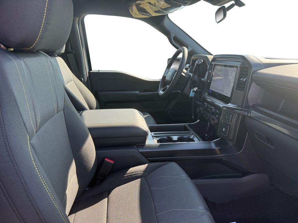 new 2025 Ford F-150 car, priced at $51,270