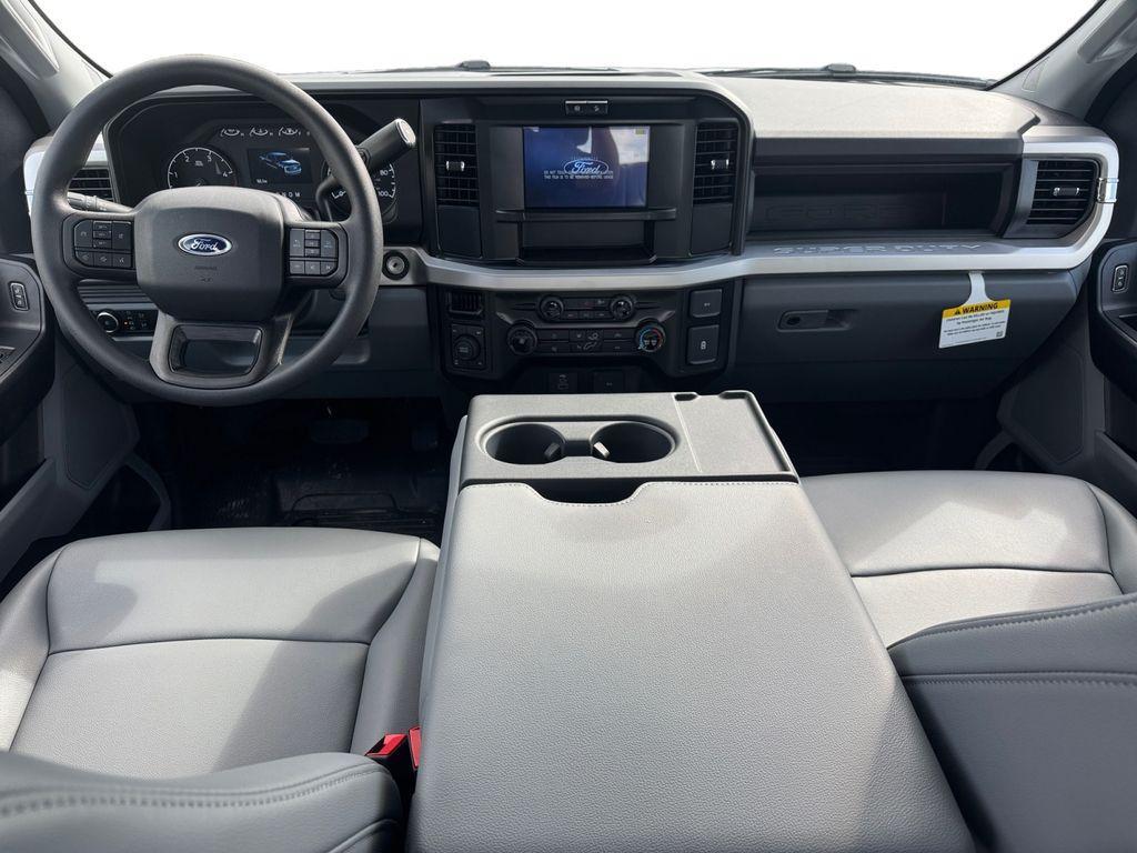new 2025 Ford F-250 car, priced at $61,732
