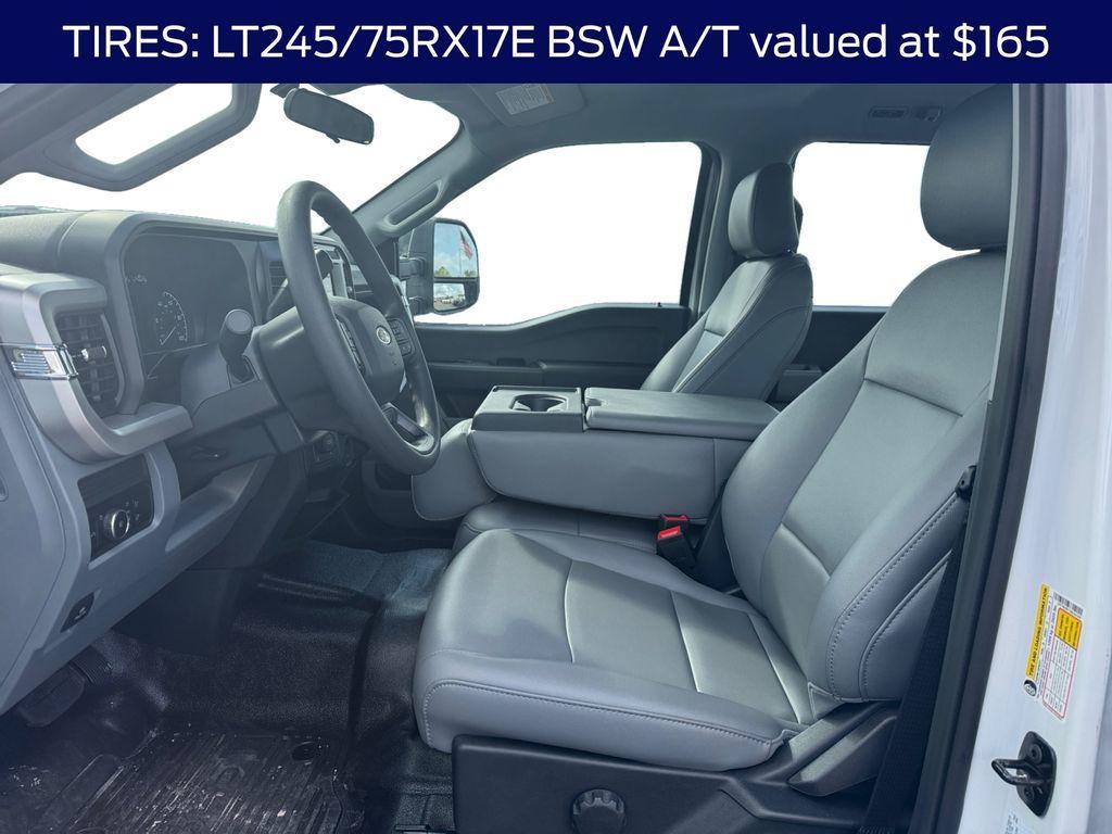 new 2025 Ford F-250 car, priced at $61,732