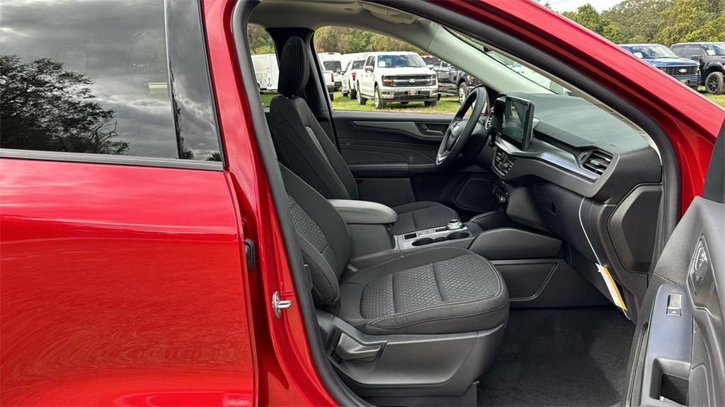 new 2025 Ford Escape car, priced at $33,456