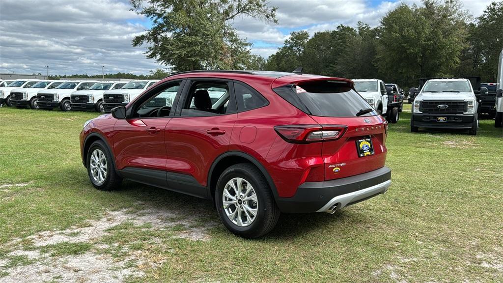 new 2025 Ford Escape car, priced at $33,456