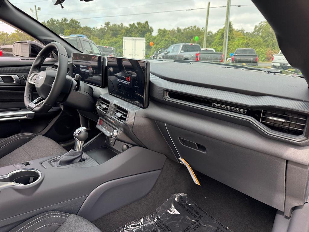 new 2025 Ford Mustang car, priced at $33,200