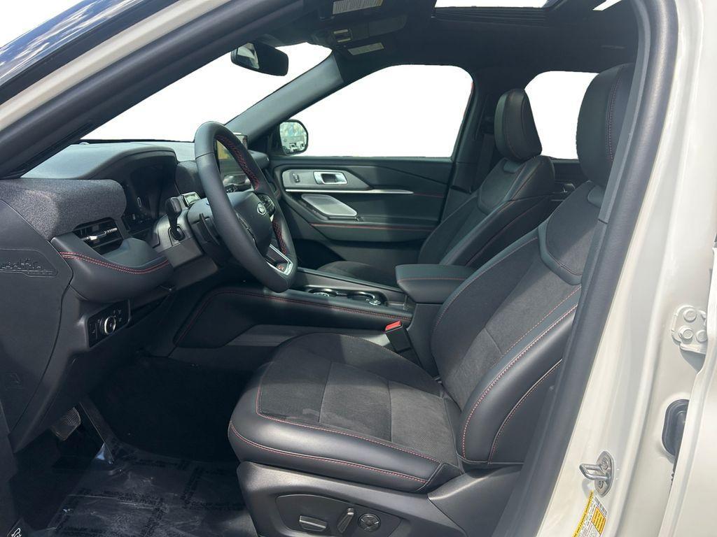 new 2025 Ford Explorer car, priced at $60,255