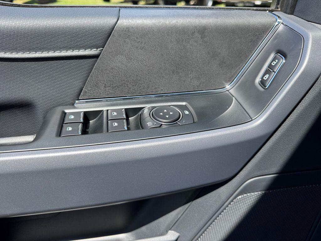 new 2025 Ford F-150 car, priced at $60,300