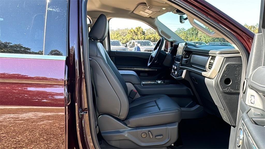 new 2024 Ford Expedition car, priced at $66,522