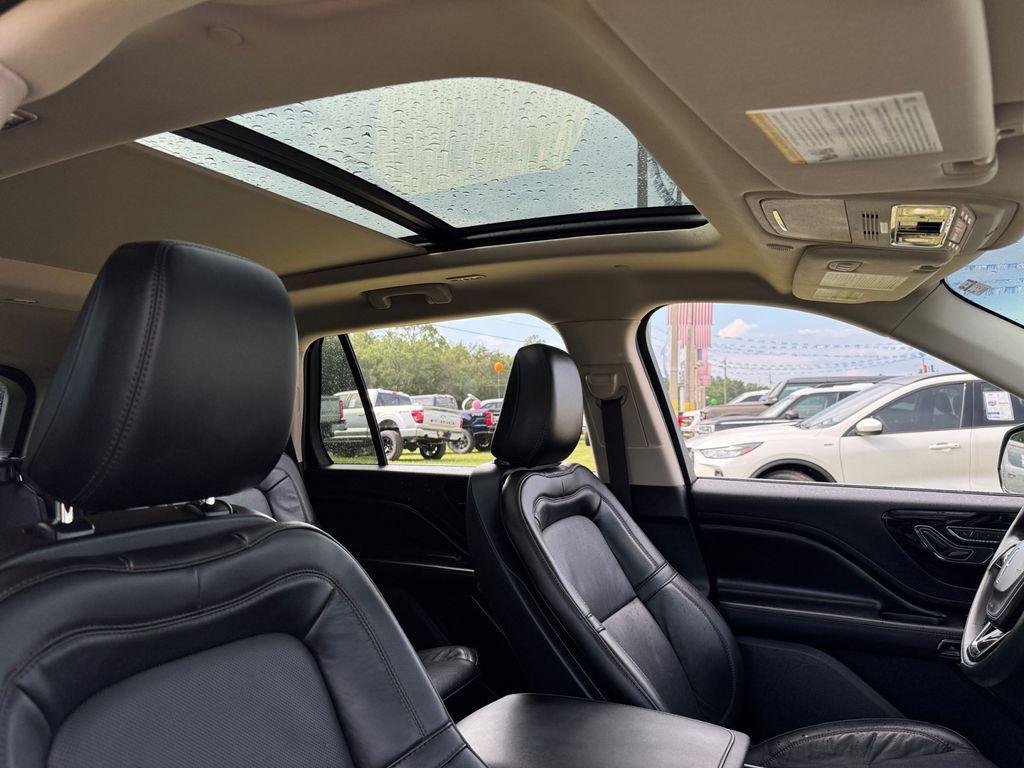 used 2023 Lincoln Aviator car, priced at $45,677