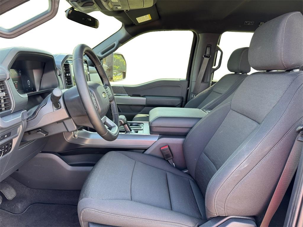 new 2025 Ford F-150 car, priced at $53,241