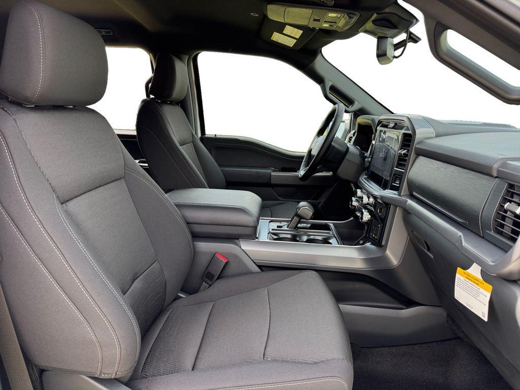 new 2025 Ford F-150 car, priced at $62,795