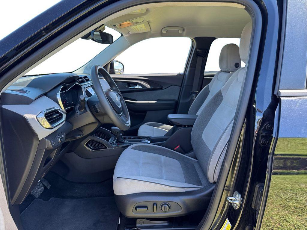 used 2021 Chevrolet TrailBlazer car, priced at $14,686
