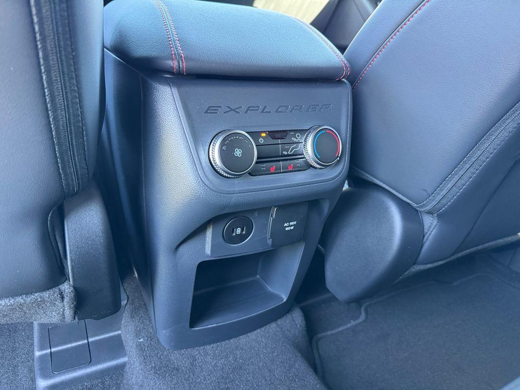 new 2025 Ford Explorer car, priced at $48,075