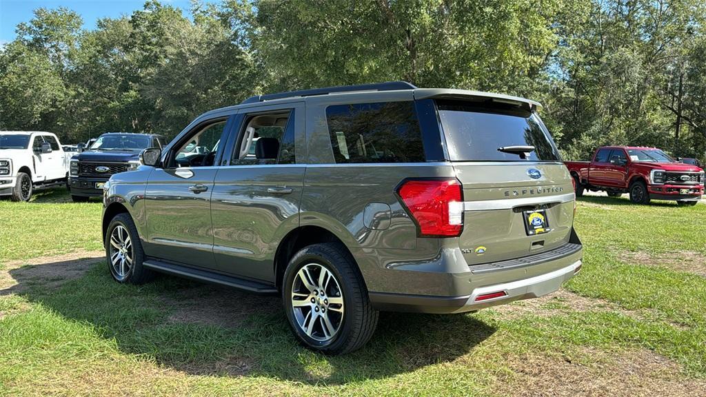 new 2024 Ford Expedition car, priced at $66,906