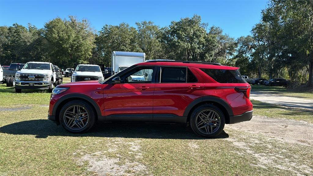 new 2025 Ford Explorer car, priced at $48,968