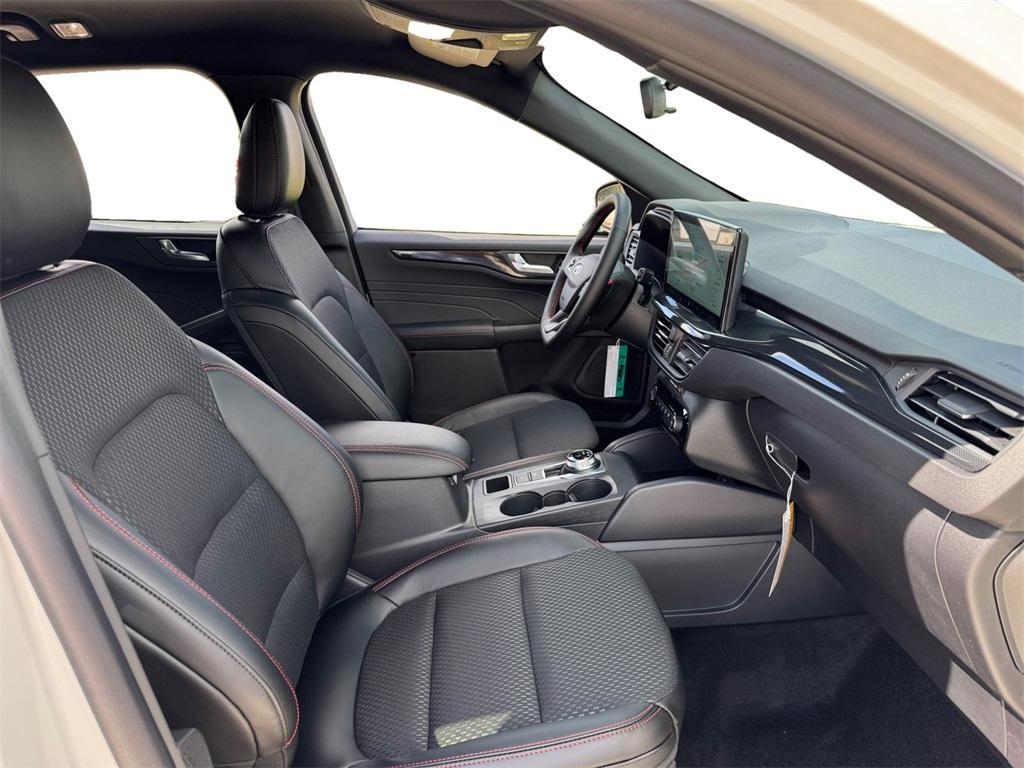 new 2025 Ford Escape car, priced at $35,070