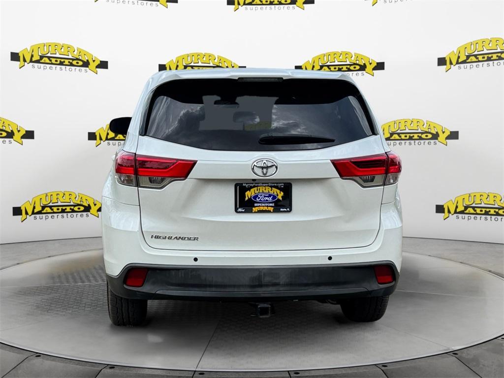 used 2019 Toyota Highlander car, priced at $25,777