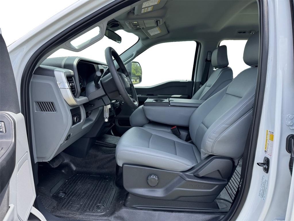 new 2025 Ford F-350 car, priced at $69,785