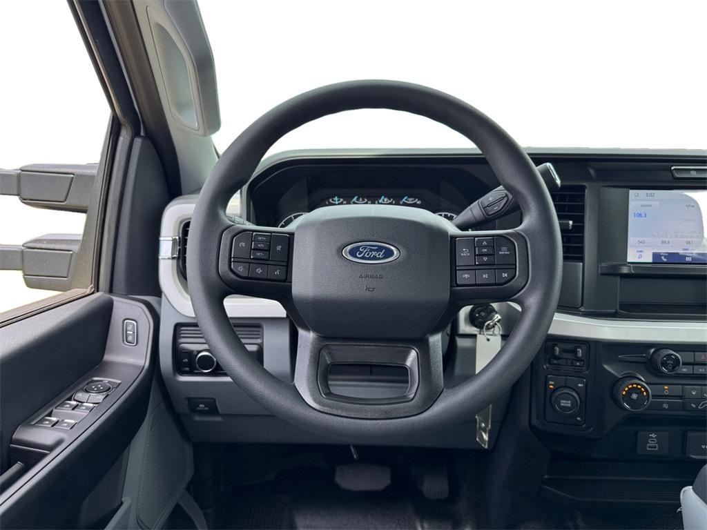 new 2025 Ford F-350 car, priced at $69,785