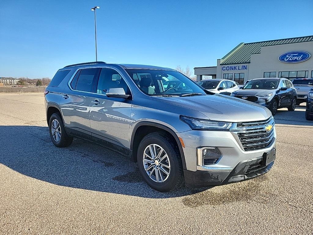 used 2023 Chevrolet Traverse car