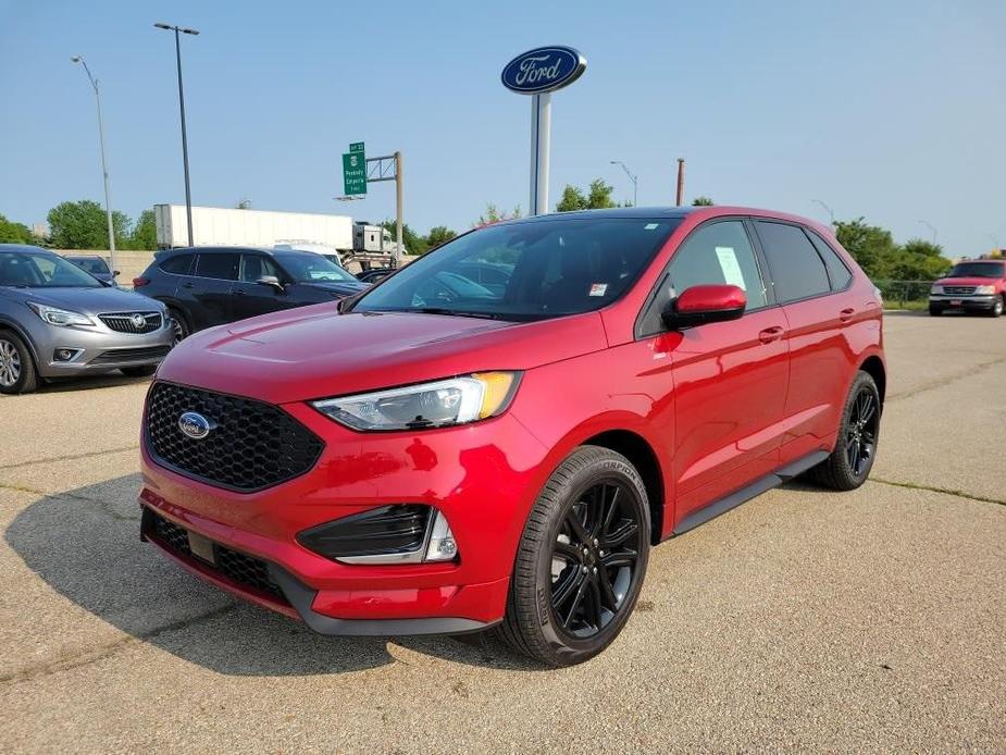 new 2023 Ford Edge car, priced at $39,999