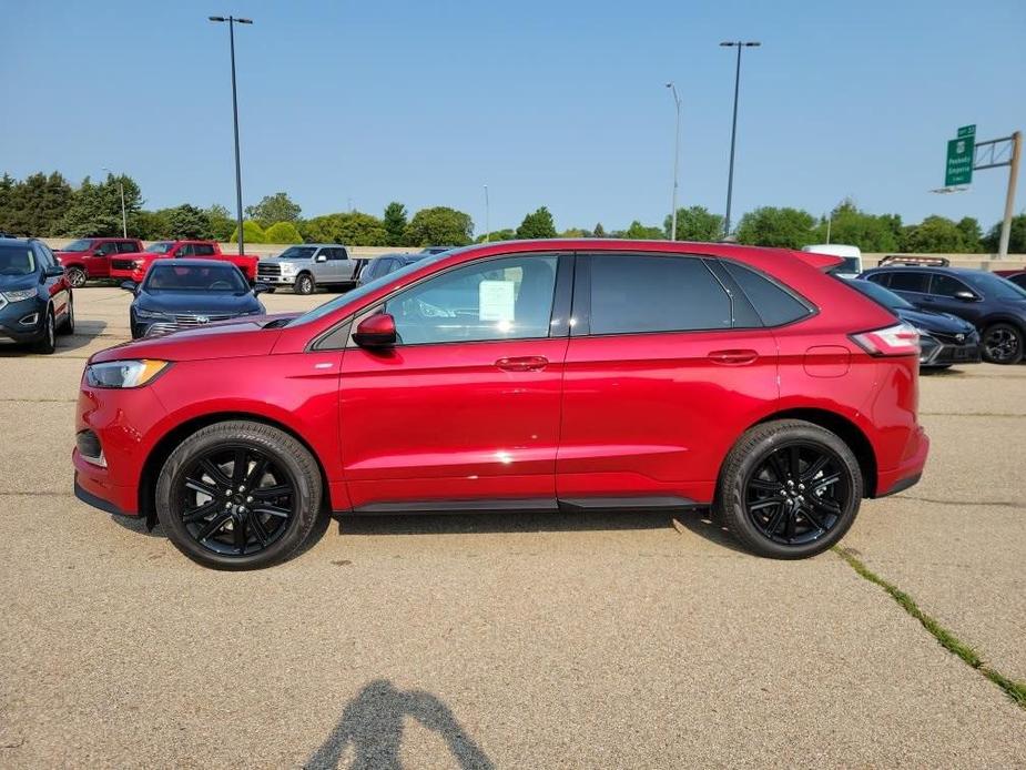 new 2023 Ford Edge car, priced at $39,999