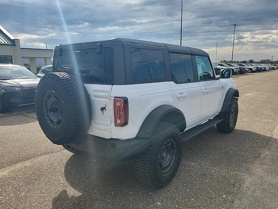 new 2024 Ford Bronco car, priced at $59,426